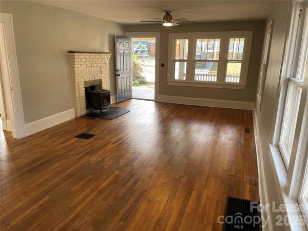 41 Blue Ridge AVE, Asheville, NC 28806