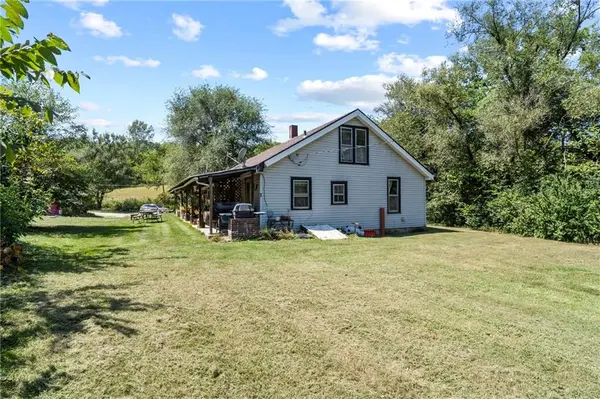 20215 258th RD, Atchison, KS 66002