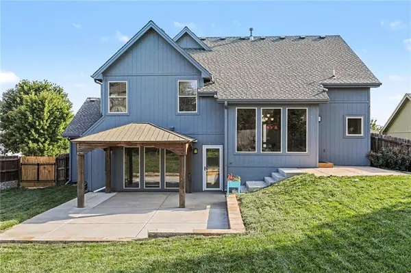 1705 NW 93rd ST, Kansas City, MO 64155