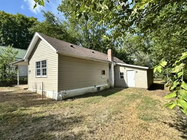 118 S Barbee ST, Fort Scott, KS 66701