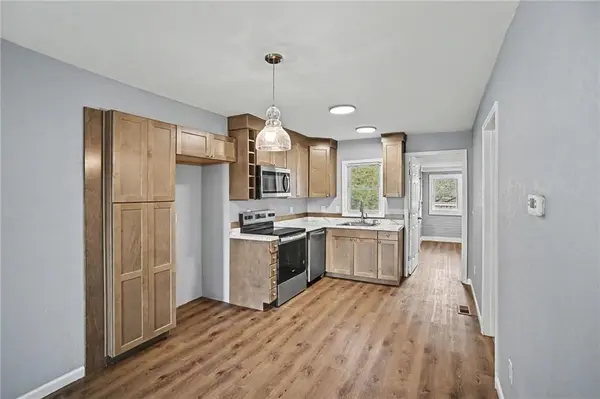 2306 N Hallock ST, Kansas City, KS 66101