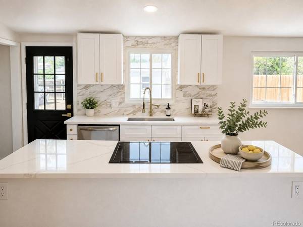 7921 Zuni, Denver, CO 80221