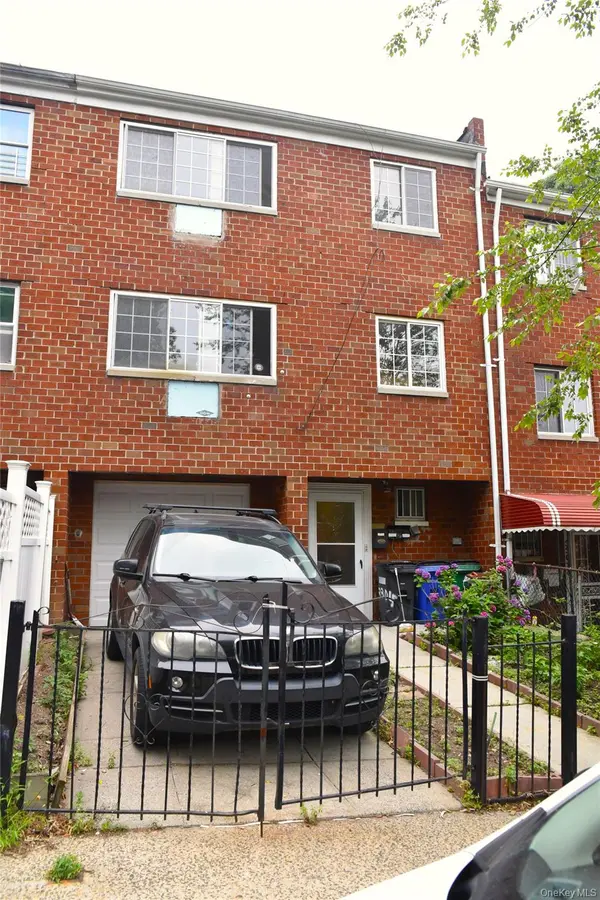 3304 Wickham AVE, Bronx, NY 10469