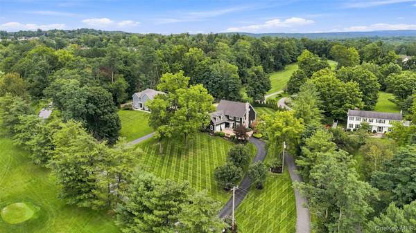 10 Country Club RD, Hopewell Junction, NY 12533