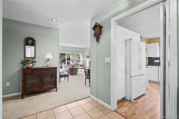 675 Heritage HLS #D, Somers, NY 10589
