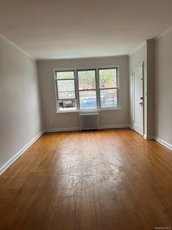14014 Jewel AVE, Flushing, NY 11367