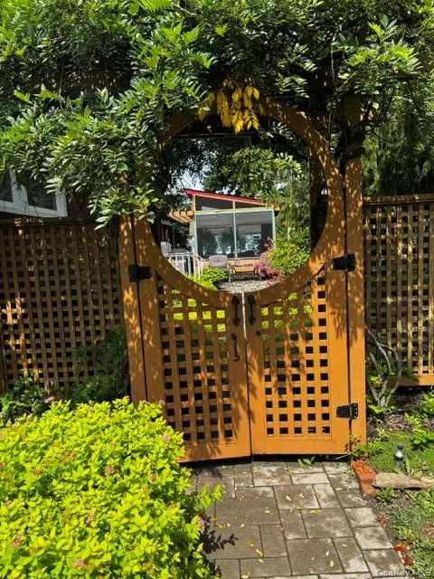 35 Odell CIR #35, Newburgh, NY 12550