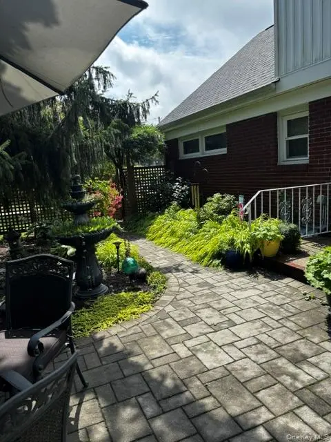 35 Odell CIR #35, Newburgh, NY 12550