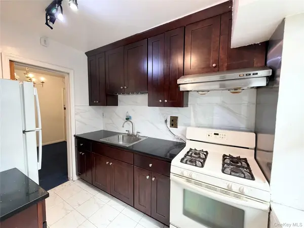 32-43 90th #306, East Elmhurst, NY 11369