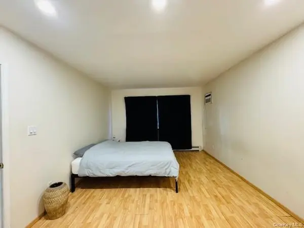 176-29 80th DR, Jamaica, NY 11432