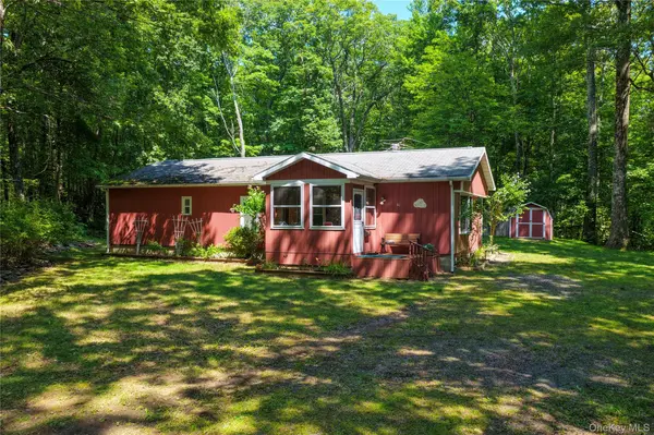 61 Sullivan Mountain RD, Catskill, NY 12414