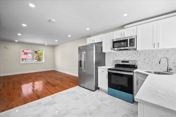 1302 E 223rd ST, Bronx, NY 10466