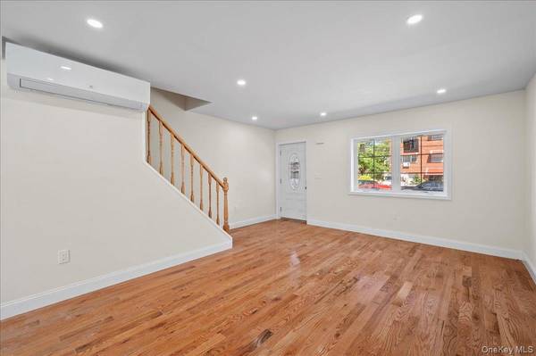 1302 E 223rd ST, Bronx, NY 10466