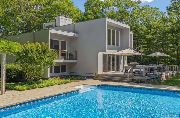 19 Woodland WAY, Quogue, NY 11959