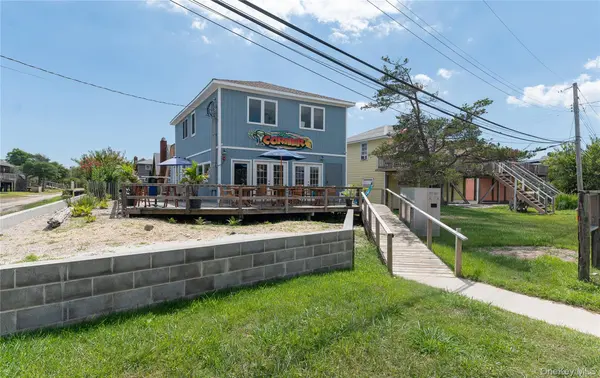 68 E Bayview WALK, Ocean Bay Park, NY 11770