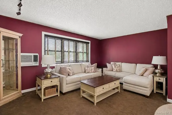 155-42 81st ST #119 CU, Howard Beach, NY 11414