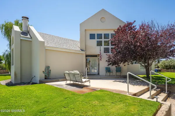 140 Horseshoe CIR, Las Cruces, NM 88007