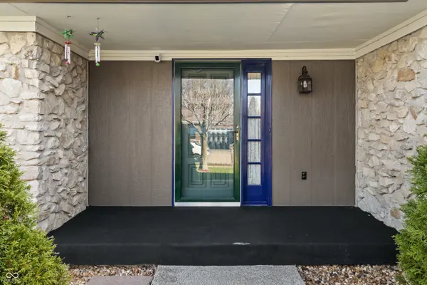 5601 Riva Ridge DR, Indianapolis, IN 46237