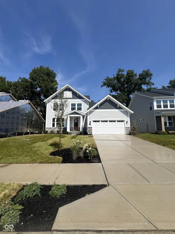 9558 Hemingway DR, Indianapolis, IN 46239