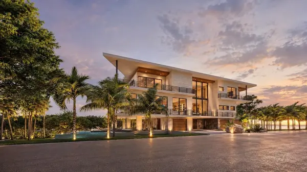 2542 CASEY KEY RD, Nokomis, FL 34275
