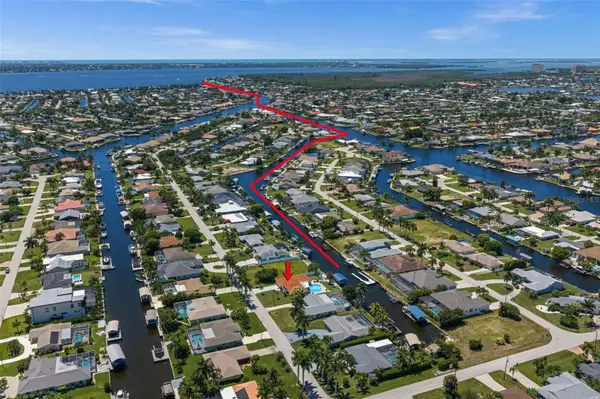 4914 SORRENTO CT, Cape Coral, FL 33904