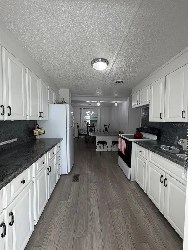 9900 ULMERTON RD #49, Largo, FL 33771