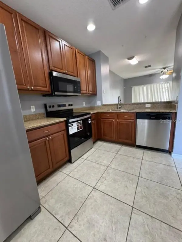 8542 BRUSHLEAF WAY, Tampa, FL 33647