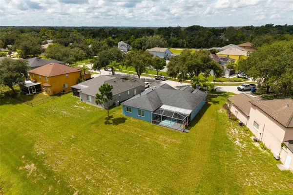 3513 PINE TOP DR, Valrico, FL 33594