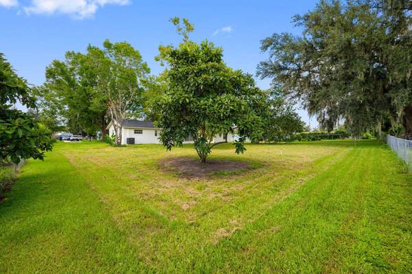 11836 ORANGE ST, San Antonio, FL, 33576 photo 36
