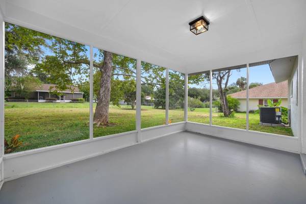 11836 ORANGE ST, San Antonio, FL, 33576 photo 31