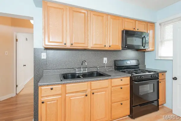 3818 Wabash AVE, St Louis, MO 63109
