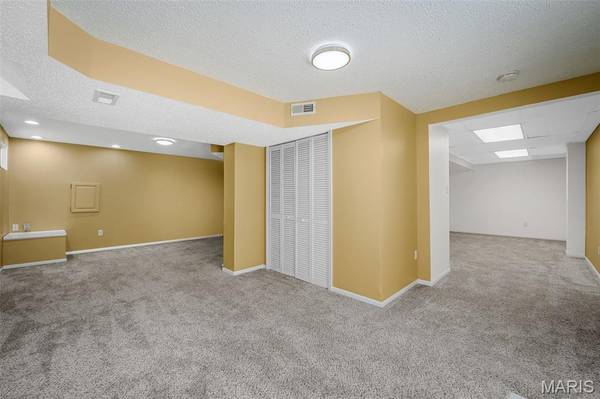 120 Bromley CT, O'fallon, MO 63368
