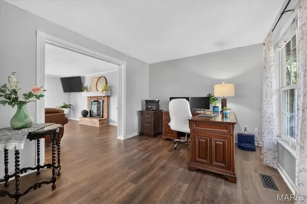 312 Quiet Country DR, St Peters, MO 63376