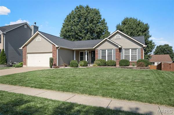 1822 Highgrove DR, O'fallon, MO 63366