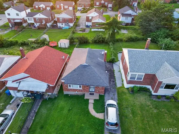 4709 Fletcher ST, St Louis, MO 63121