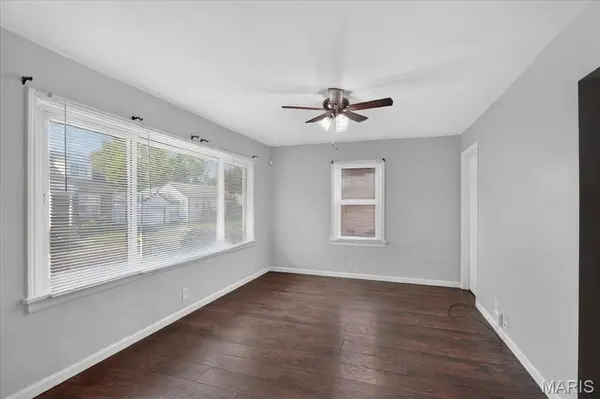 6547 Avalon AVE, University City, MO 63130