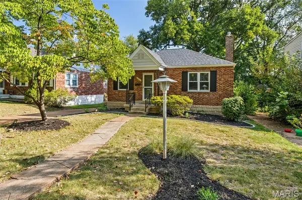 6228 Dexter DR, Affton, MO 63123