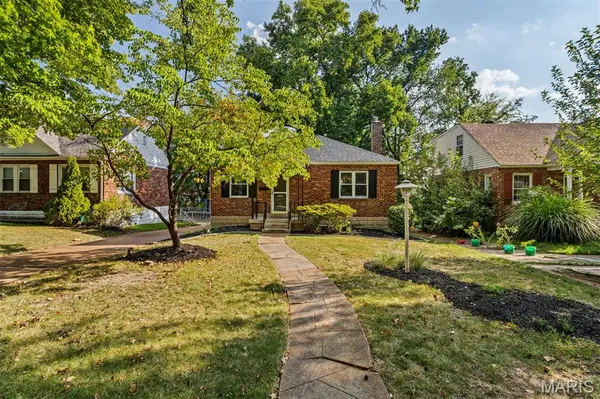 6228 Dexter DR, Affton, MO 63123