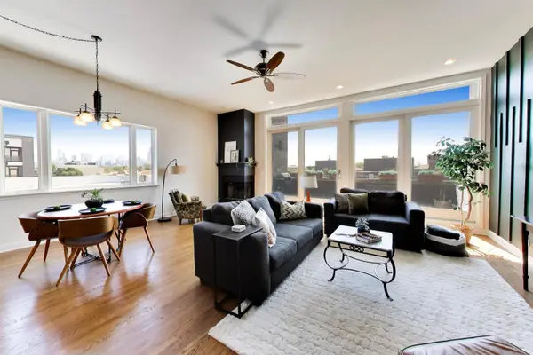 2306 W Chicago AVE #4, Chicago, IL 60622