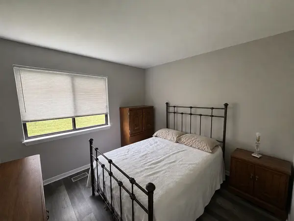 116 Manchester CT #916, Schaumburg, IL 60193