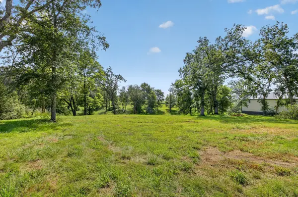 1650 Timberlane RD, Delmar, IA 52037