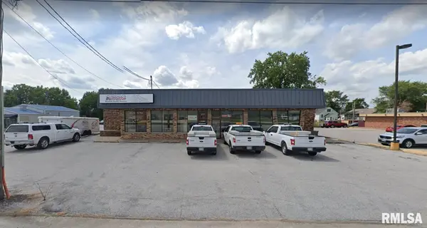 534 W 1ST ST #B, Milan, IL 61264