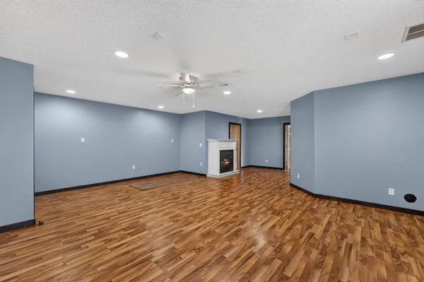 26947 102nd ST NW, Zimmerman, MN 55398