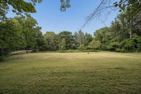 26750 Smithtown RD, Excelsior, MN 55331
