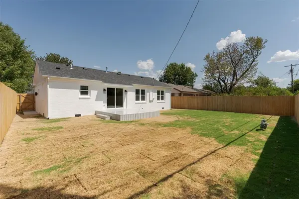 1518 Carlisle CT, Oklahoma City, OK 73120