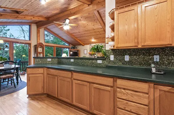 16473 PINE RIDGE RD, Townsend, WI 54175
