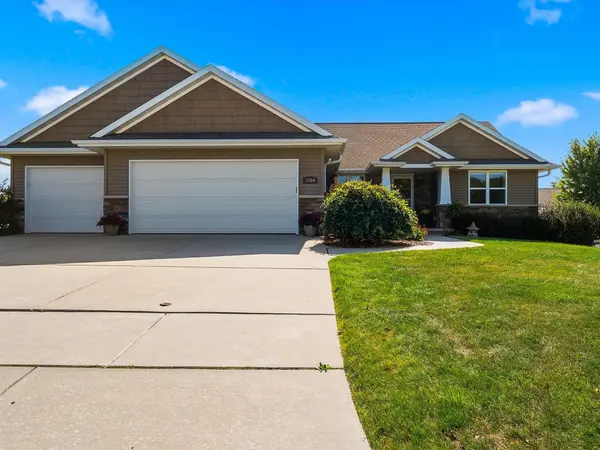3594 BAY HARBOR DR, Green Bay, WI 54311