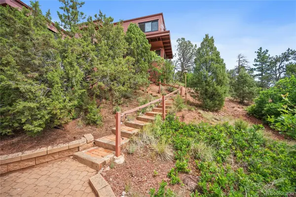 133 Via Vallecito, Manitou Springs, CO 80829