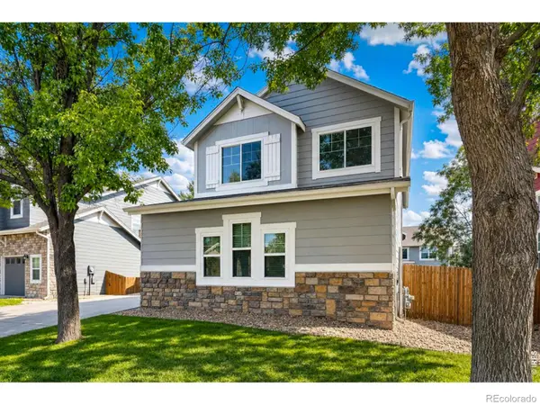 1527 Prairie Song PL, Longmont, CO 80504