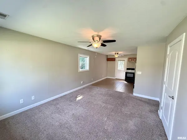 1024 S 16TH ST, Quincy, IL 62301